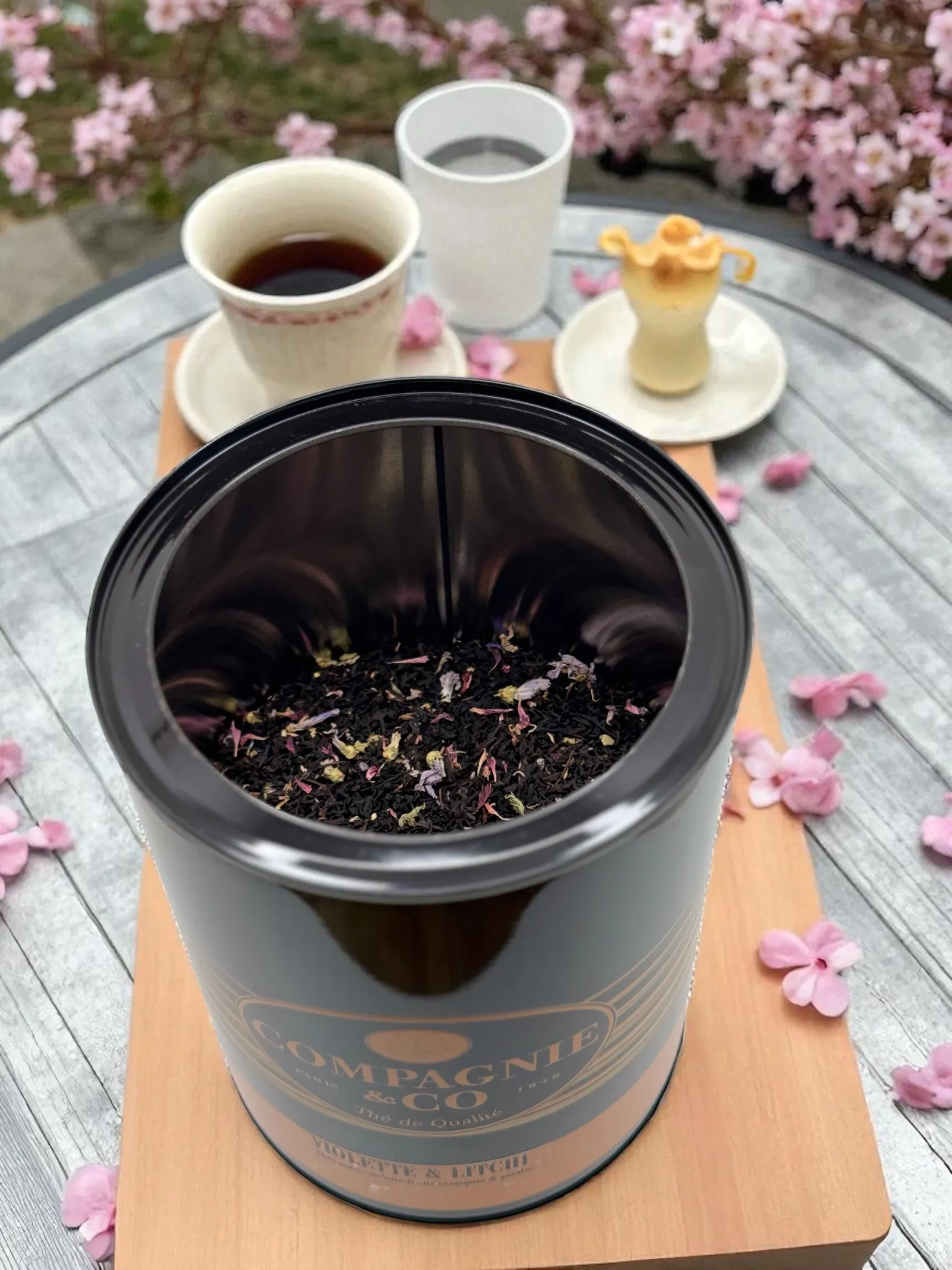 THÉ NOIR VIOLETTE & LITCHI VRAC 100G COMPAGNIE & CO